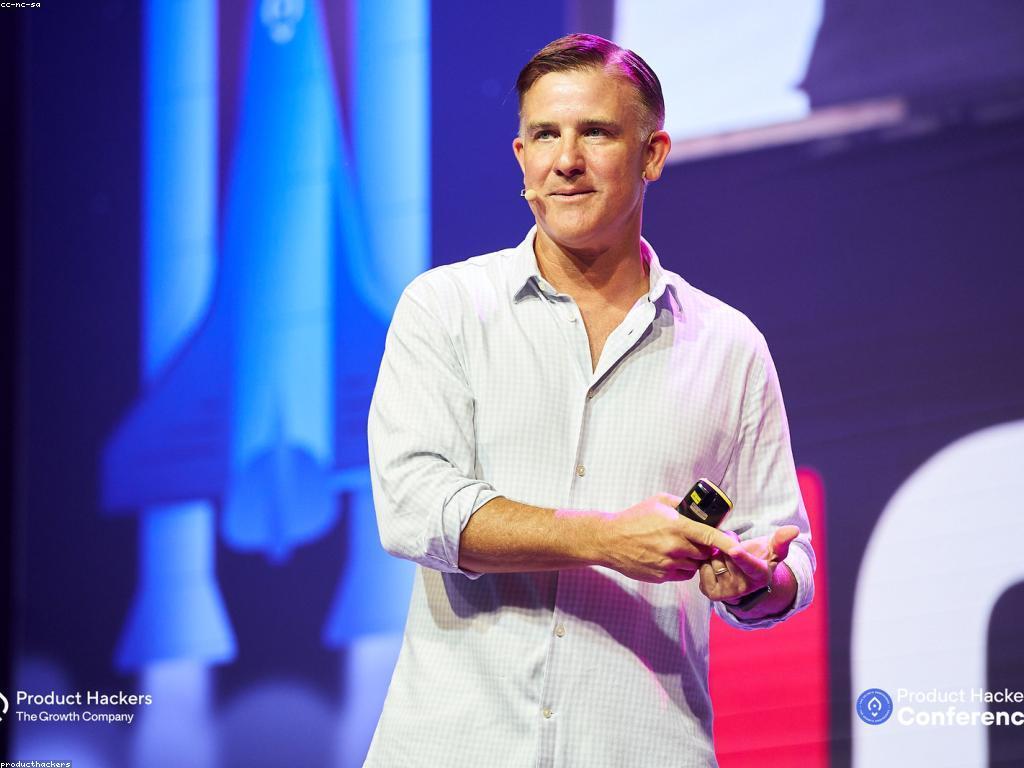 យុទ្ធសាស្ត្រនៃការកសាងអាជីវកម្ម